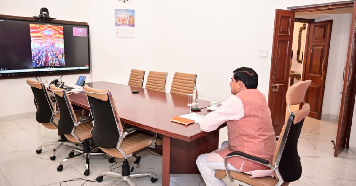 उज्जैन के विभिन्न वार्डों में रक्षाबंधन पर्व पर भव्य कार्यक्रम आयोजित