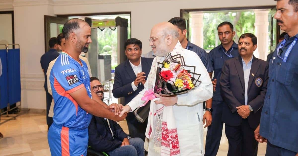 गृहमंत्री अमित शाह ने इंग्लैंड टूर से लौटी टीम इंडिया का बढ़ाया हौसला