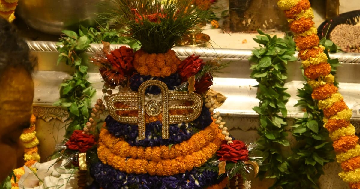 सावन के अंतिम सोमवार पर हर-हर महादेव से गूंज उठी काशी
