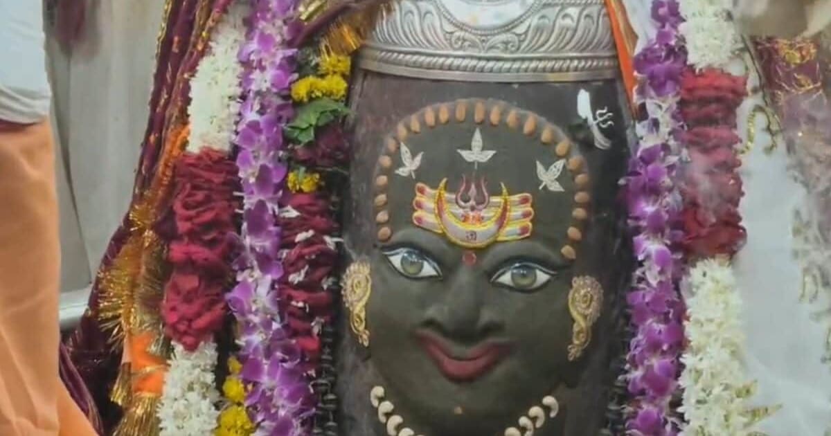 Mahakal Bhasmaarti Live: दिन की शुभ शुरुआत, महाकाल के दिव्य दर्शन के साथ