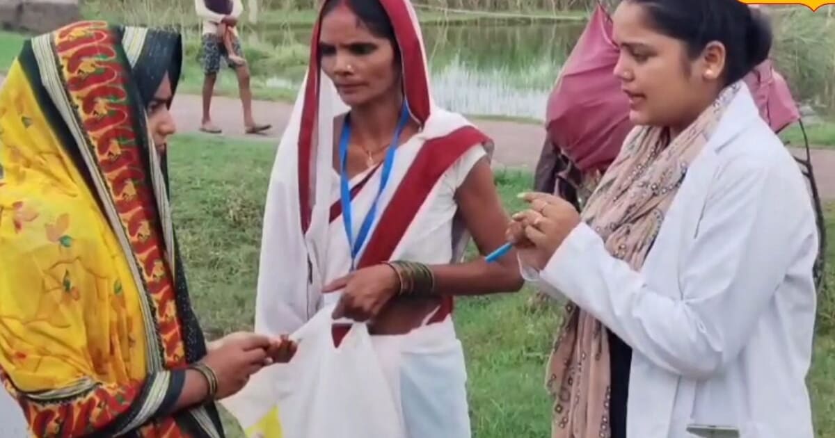 लखीमपुर खीरी में स्वास्थ्य विभाग अलर्ट, बाढ़ से निपटने के लिए 41 चौकियां बनाई गई, 14 मोबाइल मेडिकल टीमें तैनात
