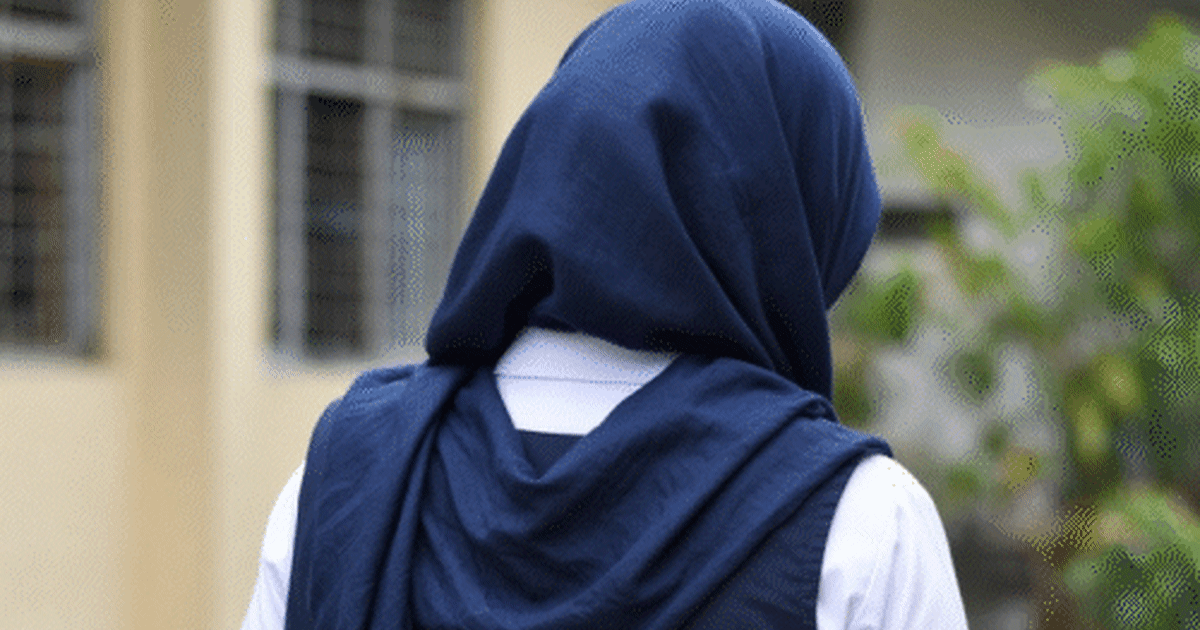 इलाहाबाद हाईकोर्ट बोला- स्कूल में हिजाब पहनने की इजाजत नहीं: सेक्युलरिज्म के लिए यूनिफॉर्म जरूरी; नाबालिग छात्रा की याचिका खारिज - Prayagraj (Allahabad) News