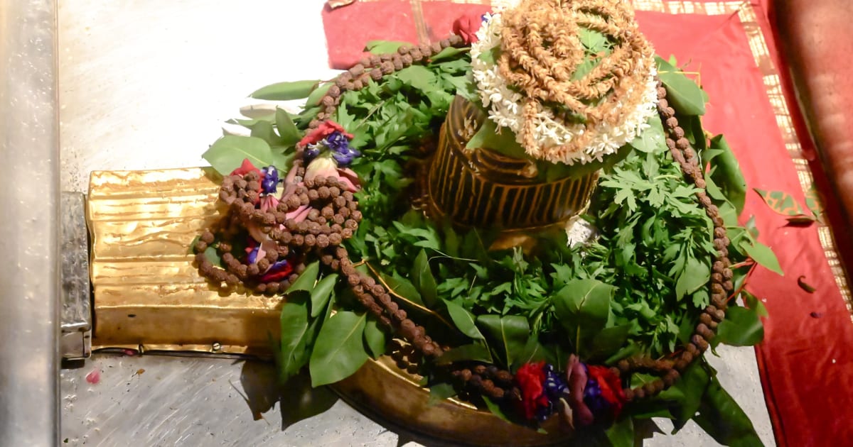 अंतिम सोमवार पर बाबा विश्वनाथ के दिव्य श्रृंगार दर्शन