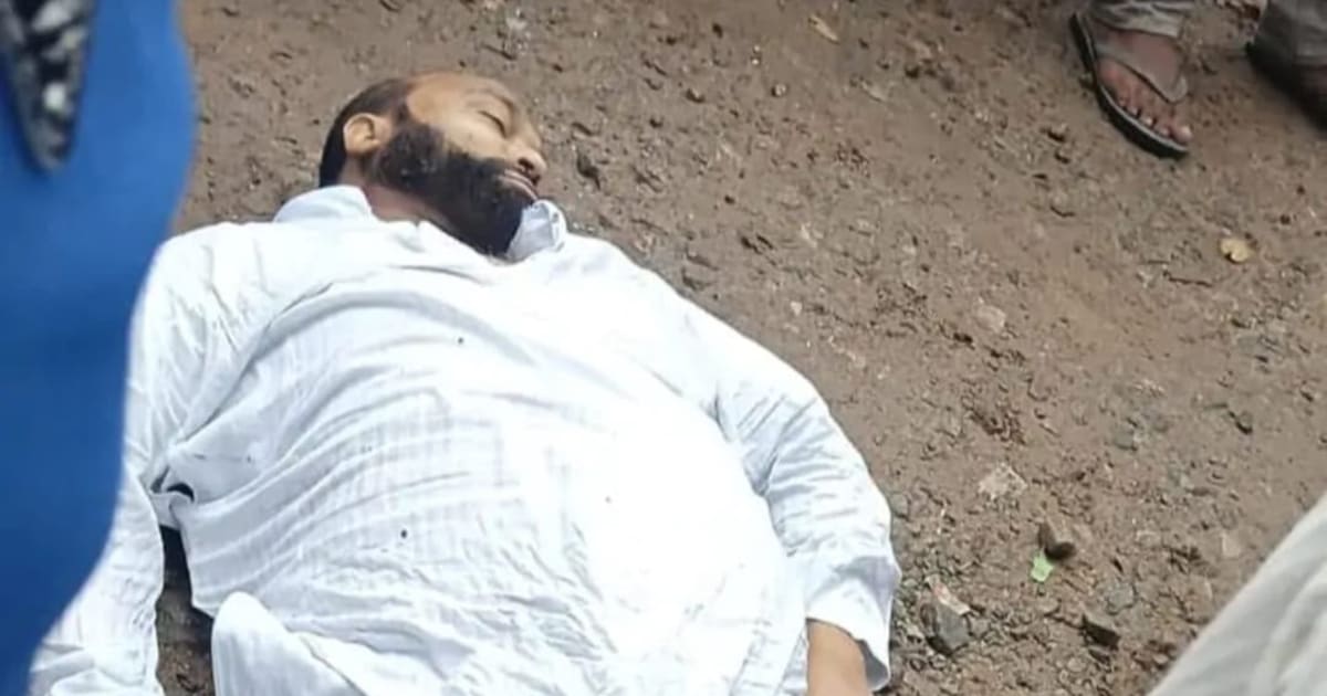 बाराबंकी में भीषण सड़क हादसा, डंपर-कार की टक्कर में एक ही परिवार के चार लोगों की मौत