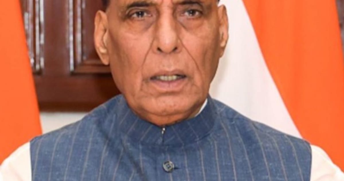 मिसाइल तकनीक निजी कंपनियों को देने की मंजूरी:आकाश, अस्त्र और नाग मिसाइलें बन सकती हैं; राजनाथ बोले- घरेलू उत्पादन बढ़ाने का टारगेट