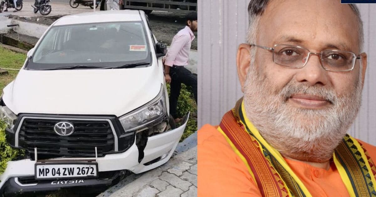 बीजेपी विधायक उमाकांत शर्मा हादसे का शिकार, सिरोंज से भोपाल जाते समय कार गड्ढे में गिरी, एडमिट