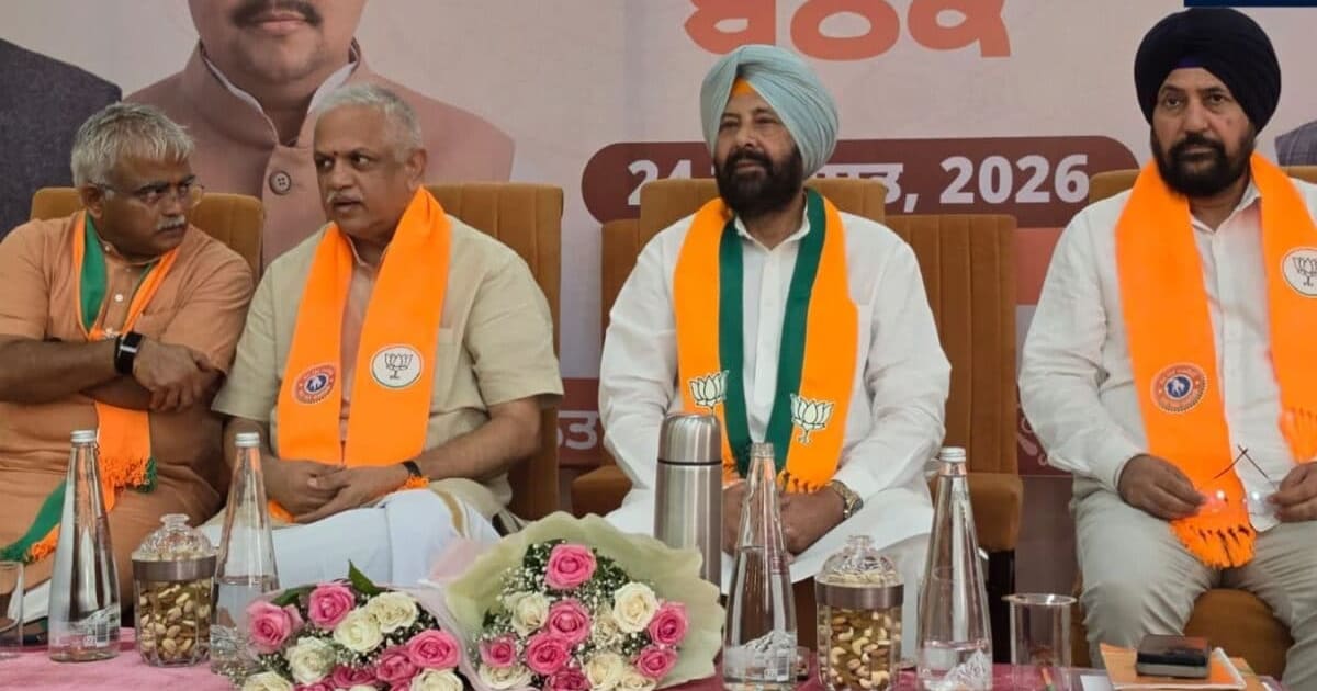 पंजाब चुनाव 2027: बीजेपी के '117 सीट' वाले दांव से अकाली की बढ़ी धड़कन, आप-कांग्रेस का 0/0 वाला हमला