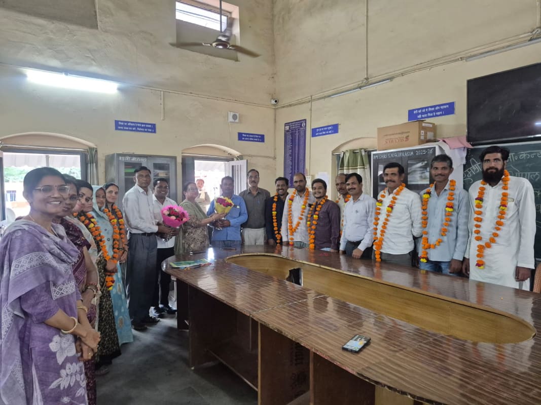 पीएम श्री सरोजिनी नायडू कन्या स्कूल में नई शाला प्रबंधन समिति गठित