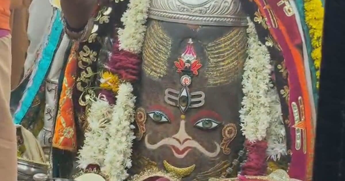 Mahakal Bhasmaarti Live: उज्जैन में गूंजा 'जय महाकाल', आज के भस्म आरती दर्शन