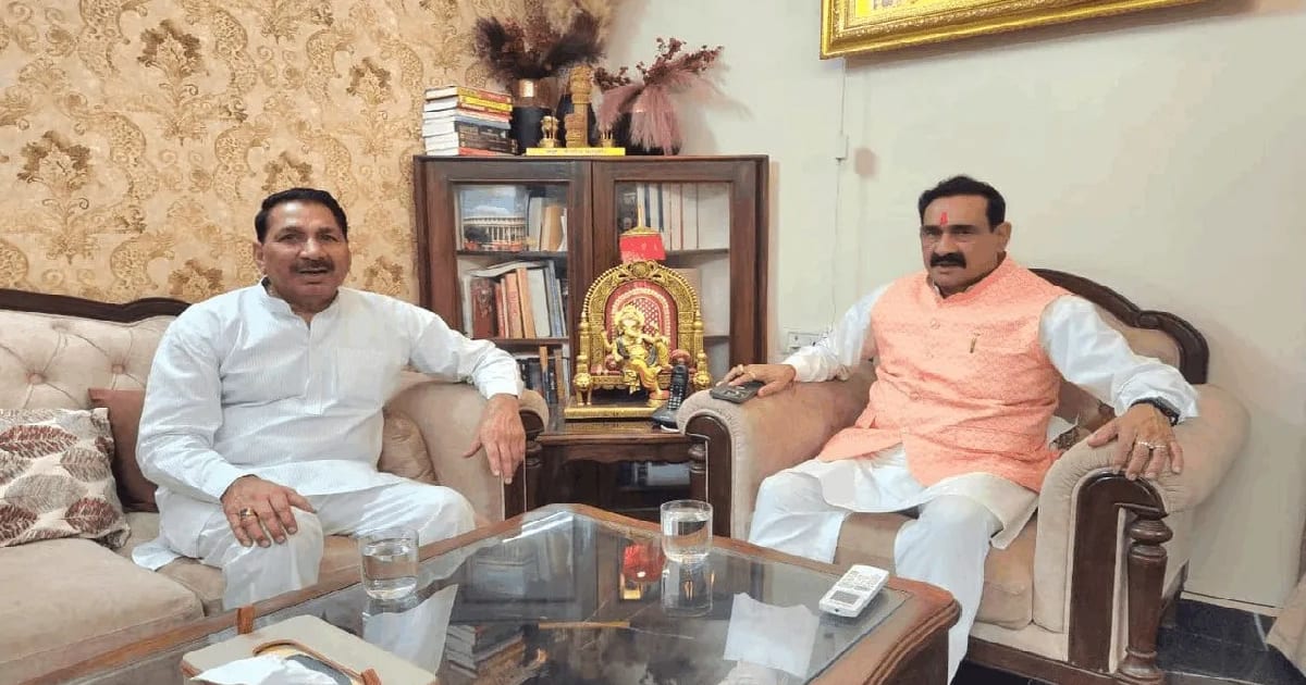 नरोत्तम मिश्रा के घर पहुंचे मंत्री एंदलसिंह कंसाना, अकेले में की बातचीत, भोपाल में बढ़ी सरगर्मी