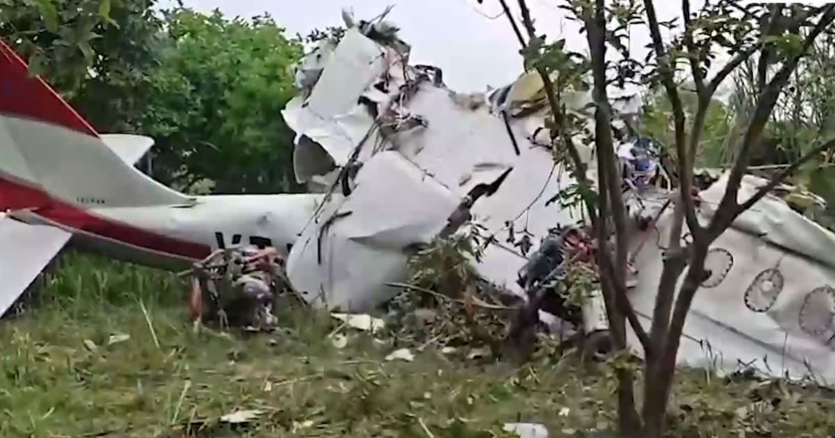 कानपुर में ट्रेनी एयरक्राफ्ट क्रैश, ट्रेनी और इंस्ट्रक्टर पायलट की मौत