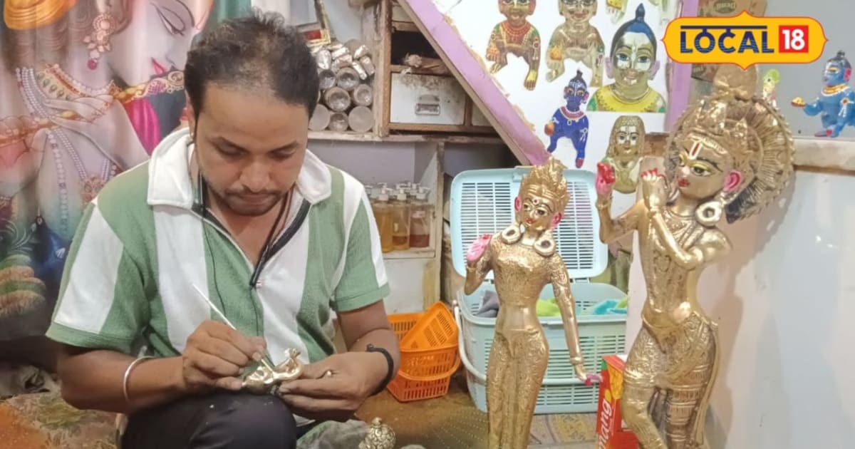 बांके बिहारी के आशीर्वाद से संतोष बिना ट्रेनिंग के करते हैं लड्डू गोपाल का अद्भुत श्रृंगार, जानें कैसे रंक से बनें राजा