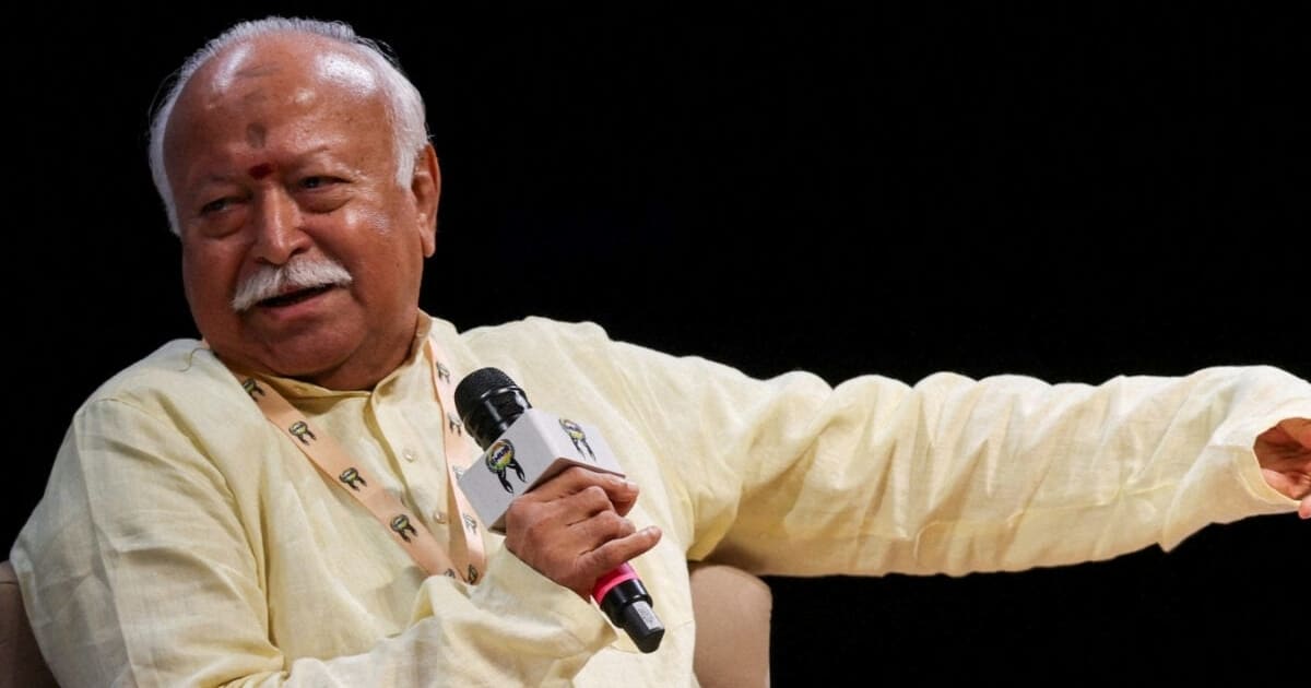 'कर्मभूमि के प्रति वफादार रहें', अमेरिका से RSS चीफ मोहन भागवत का मैसेज, बोले- आज धर्म पूजा-पाठ तक सीमित