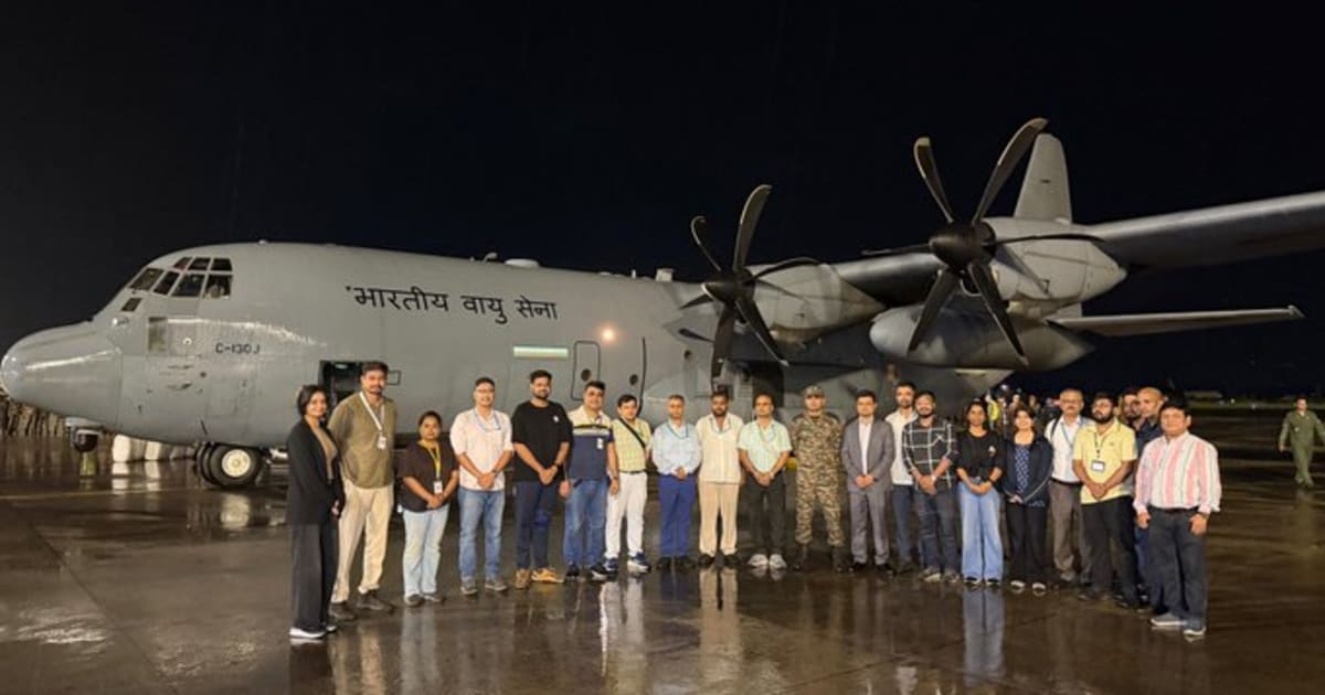 नेपाल को भारत की मदद जारी,11 टन राहत सामग्री की चौथी खेप भेजी