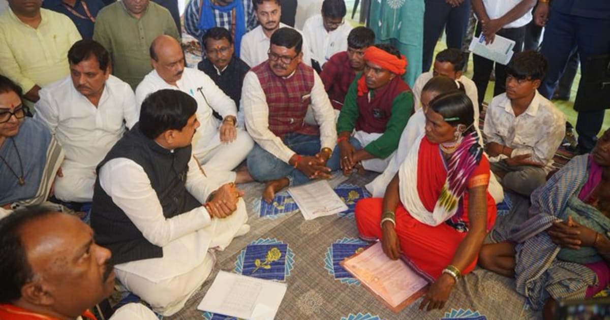 ग्राम कोरका, बोंदारी में आयोजित जन-विश्वास अभियान में शामिल हुए मुख्यमंत्री डॉ यादव