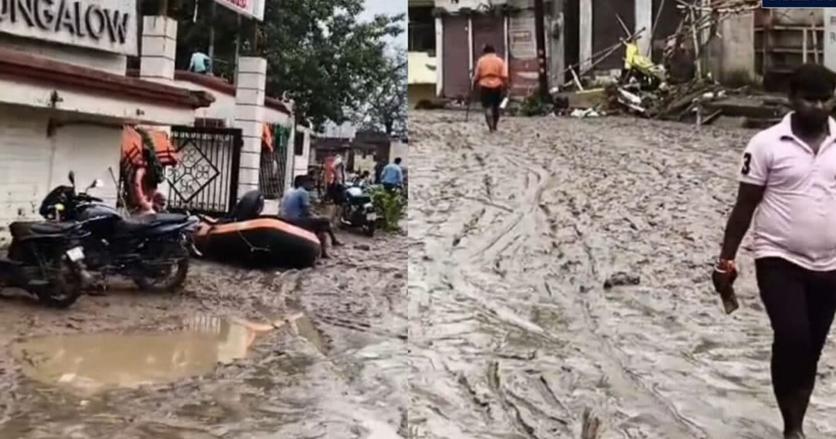 PHOTOS: चित्रकूट में तीन मंजिला मकान डूबे, दुकानें तहस-नहस, लाखों का नुकसान... पानी उतरा तो दिखा तबाही का मंजर