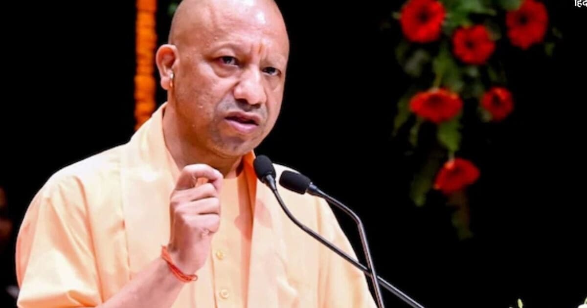 यूपी चुनाव 2027 से पहले एक्शन में सीएम योगी, बोले- अखिलेश राज में 200 करोड़ का बजट 864 करोड़ पहुंचा, फिर भी अधूरा
