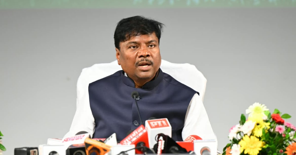 वन और जलवायु परिवर्तन मंत्री केदार कश्यप ने अपने विभाग के कार्यों की जानकारी दी