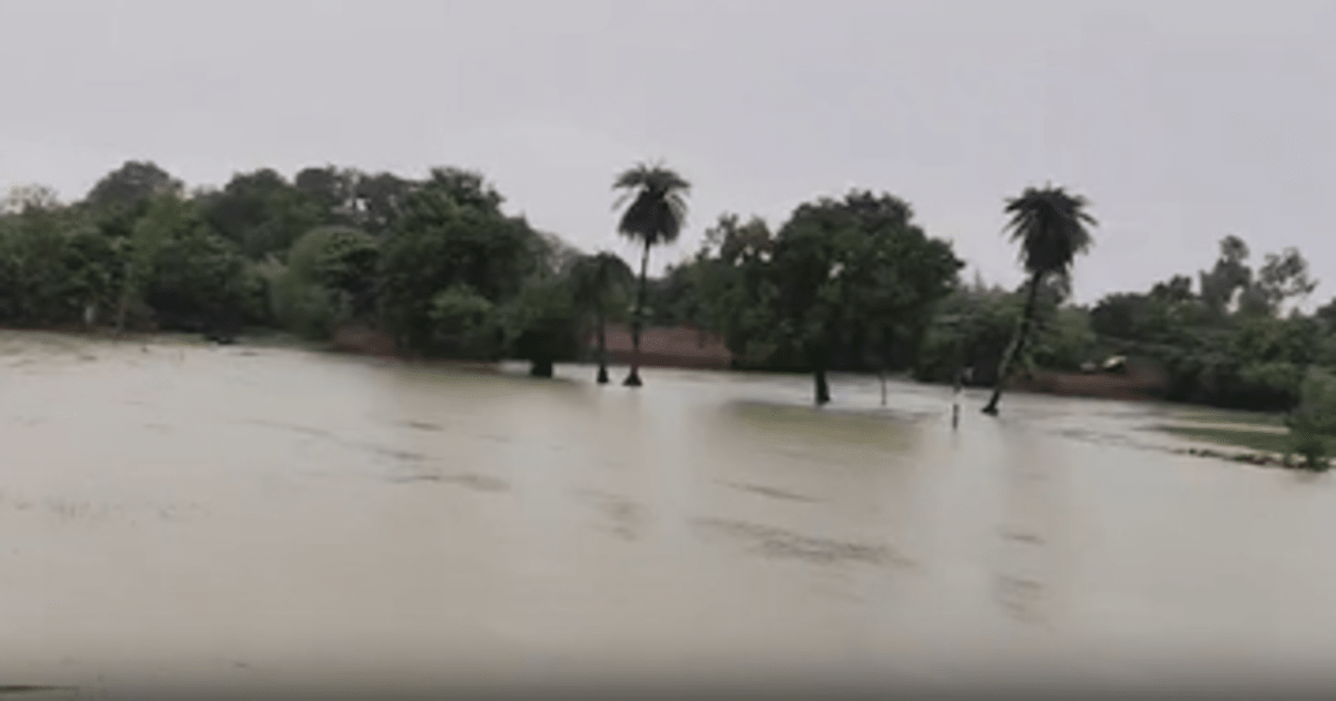 देश के कई हिस्सों में भारी बारिश से जनजीवन प्रभावित