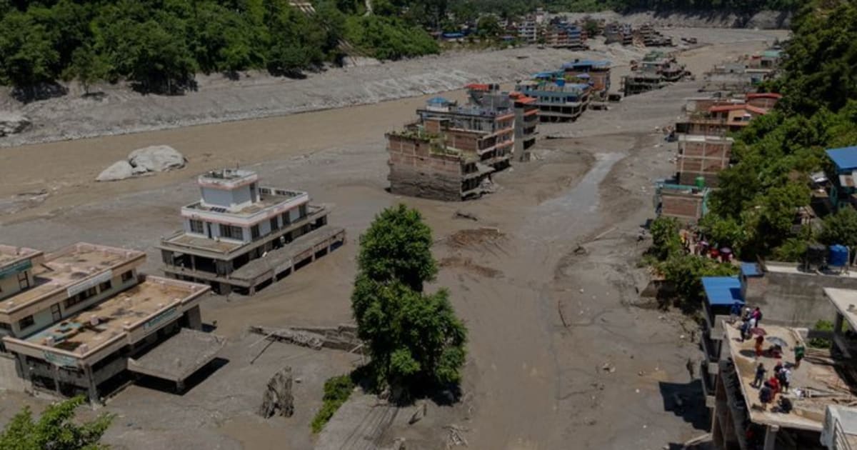 नेपाल में विनाशकारी बाढ़ से मरने वालों की संख्या 1100 से अधिक हुई