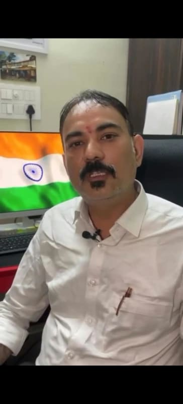 सुप्रीम कोर्ट के आदेश पर हो रही नगर निगम की सीलिंग कार्रवाई के खिलाफ व्यापारियों का धरना, वार्ड-1 गाँधी नगर के पार्षद लक्ष्मण सिंह राजपूत समर्थन में उतरे