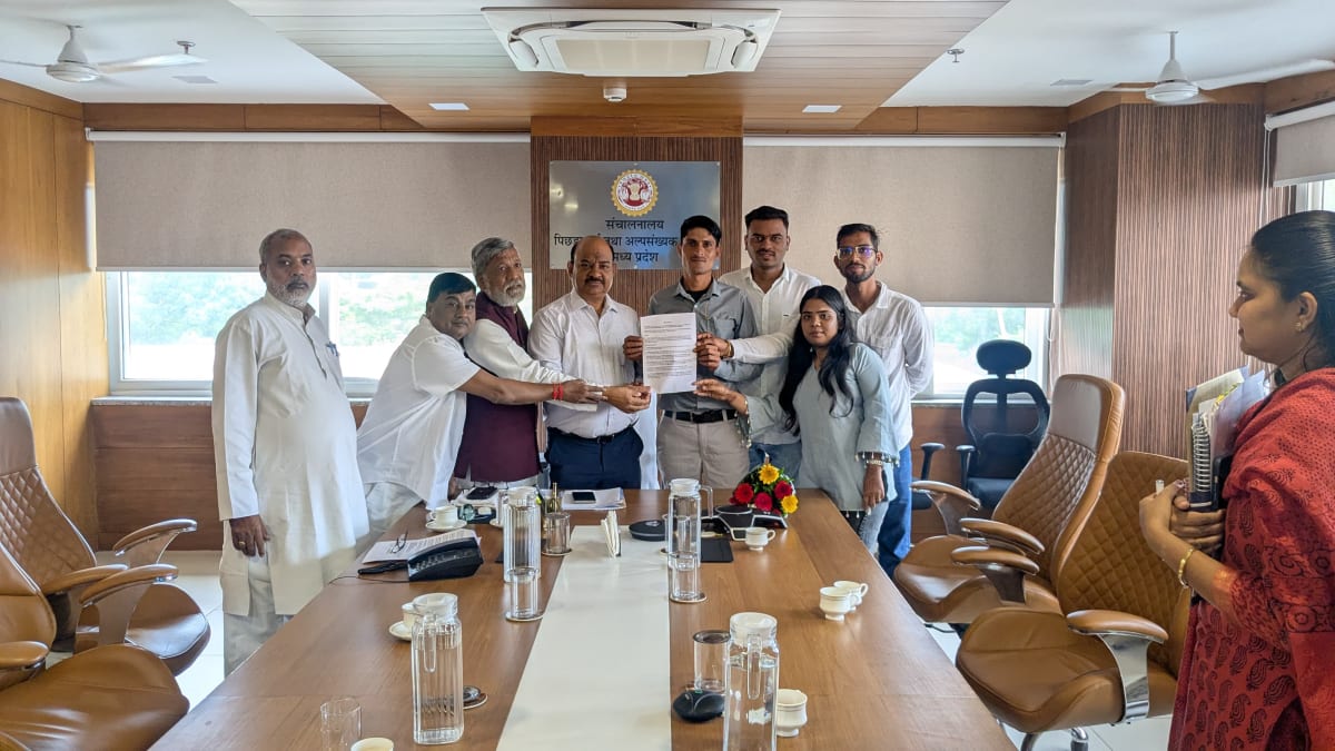 ओबीसी विदेश अध्ययन योजना पर आंदोलन की चेतावनी, 114 रिक्त सीटें भरने की मांग