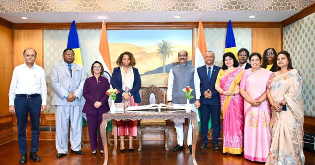 सेशेल्स के संसदीय प्रतिनिधिमंडल ने लोकसभा अध्यक्ष से की मुलाकात