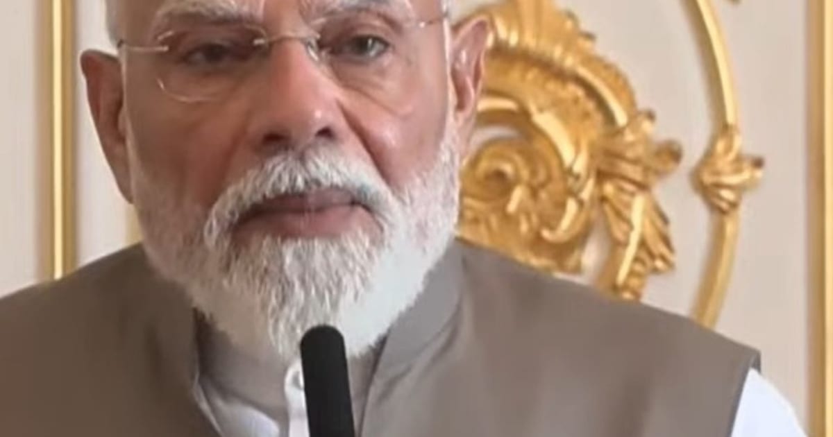 भास्कर अपडेट्स:PM मोदी की फोटो हटाने के मामले में MNS कार्यकर्ता गिरफ्तार, अमित ठाकरे समेत 25 पर केस