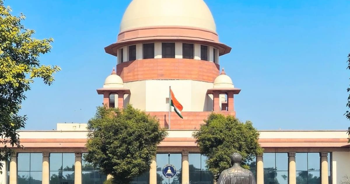 सुप्रीम कोर्ट बोला- लॉ स्टूडेंट्स पर कार्रवाई यूनिवर्सिटी का अधिकार:जब तक वकील नहीं बनते, बार काउंसिल छात्रों पर एक्शन नहीं ले सकती