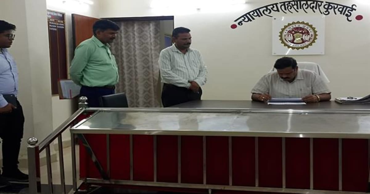 विदिशा- संभागायुक्त कर्मवीर शर्मा ने कुरवाई में किया औचक निरीक्षण