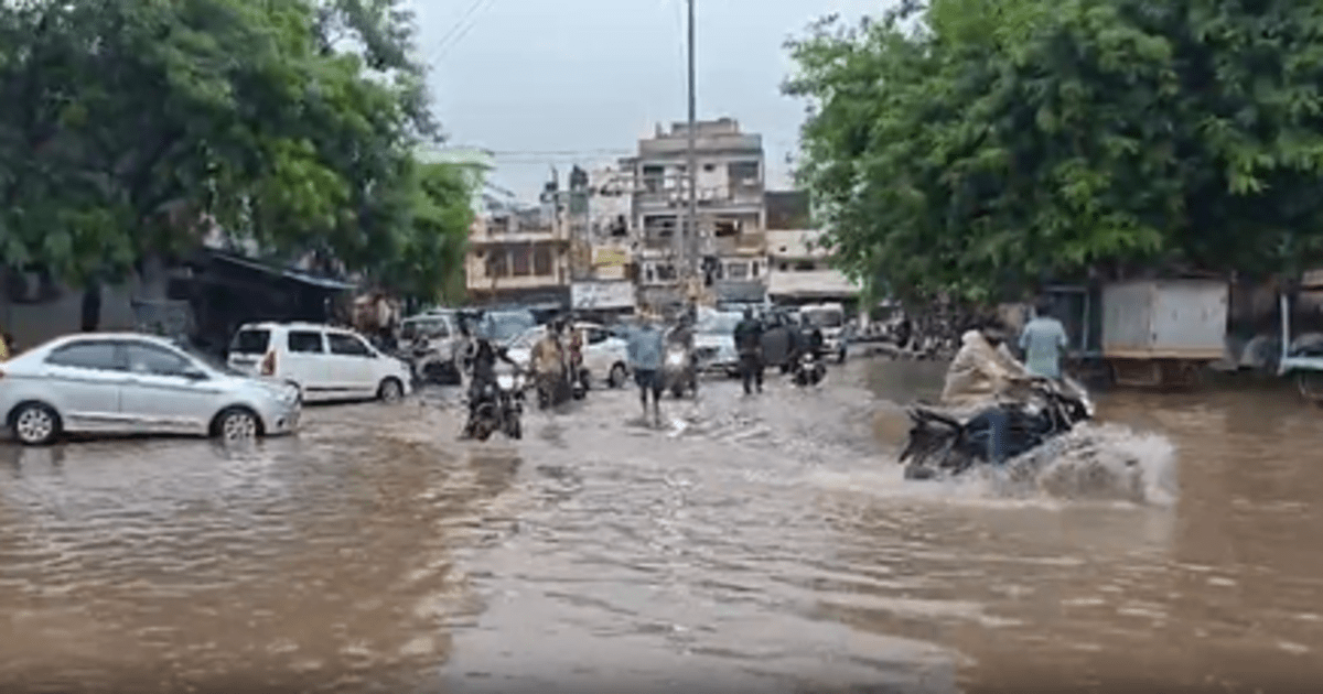 दिल्ली समेत कई राज्यों में बारिश की संभावना, मध्य प्रदेश में भारी बारिश