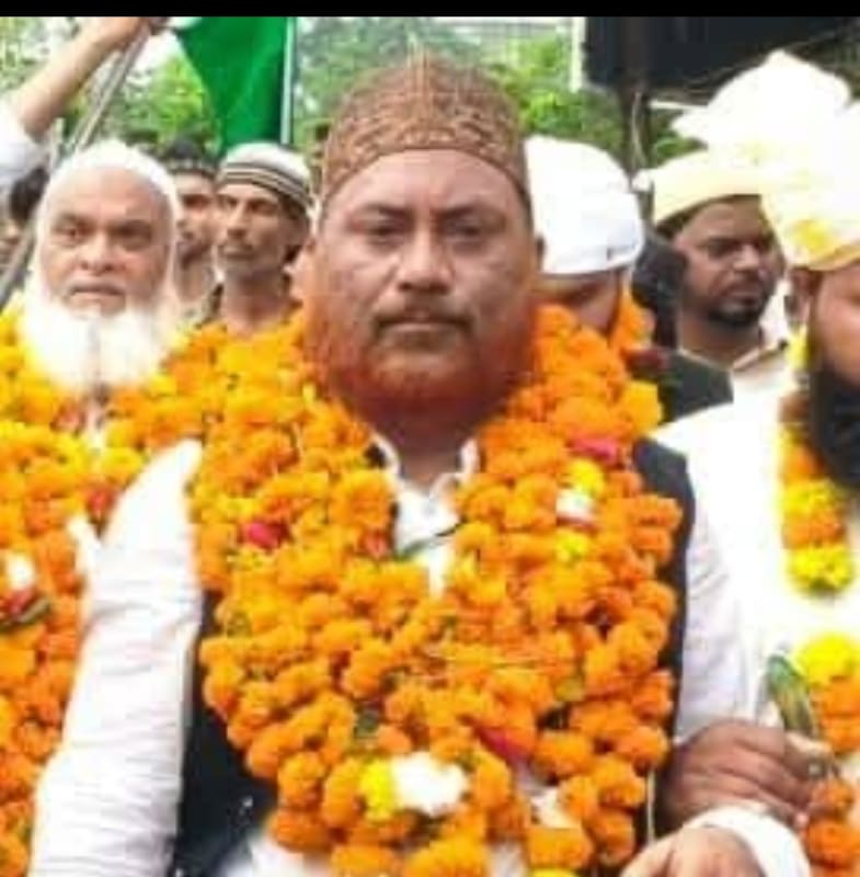 AIMIM उत्तर प्रदेश में चुनाव क्यों लड़ रही है? क्या कोई राजनीतिक डील हुई है? मजलिस के पूर्व नेता तौकीर निजमी ने उठाए सवाल
