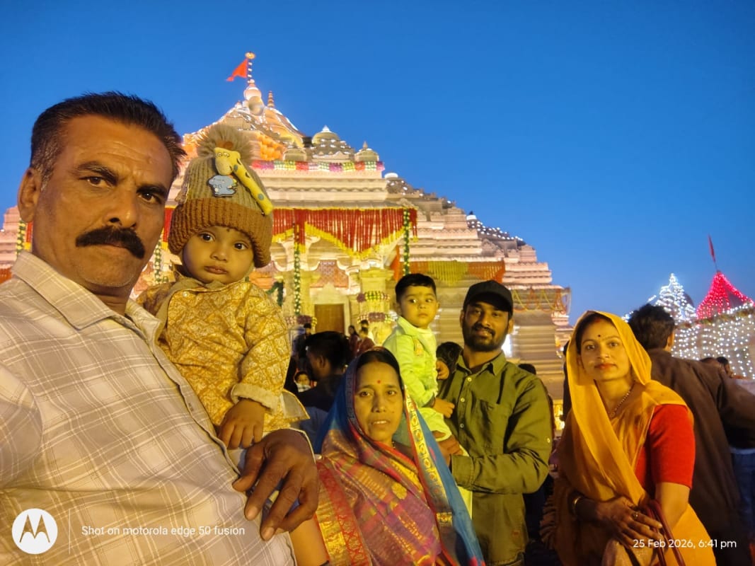 रोहतक में बाबा मस्तनाथ समाधि स्थल पर परिवार सहित पहुंचे भागवत सिंह तोमर