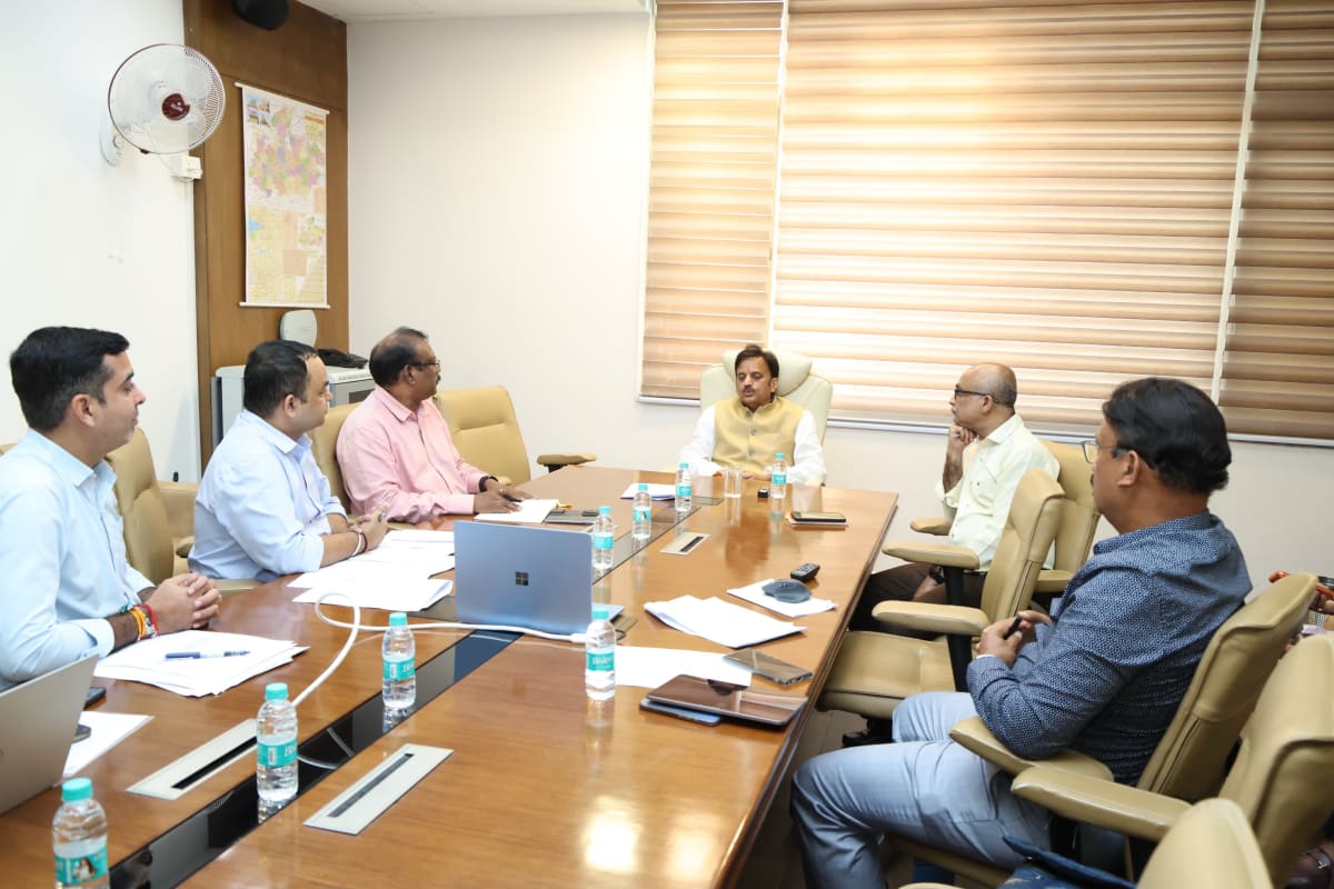 नर्सिंग छात्रों के परीक्षा परिणाम को लेकर उप मुख्यमंत्री राजेंद्र शुक्ल ने की समीक्षा, हाईकोर्ट के आदेश पर तत्काल कार्रवाई के निर्देश