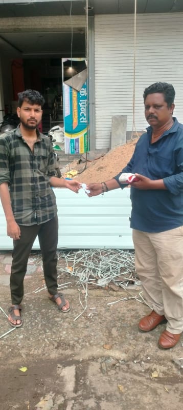 आबकारी विभाग की कार्रवाई, शराब दुकानों का चालान