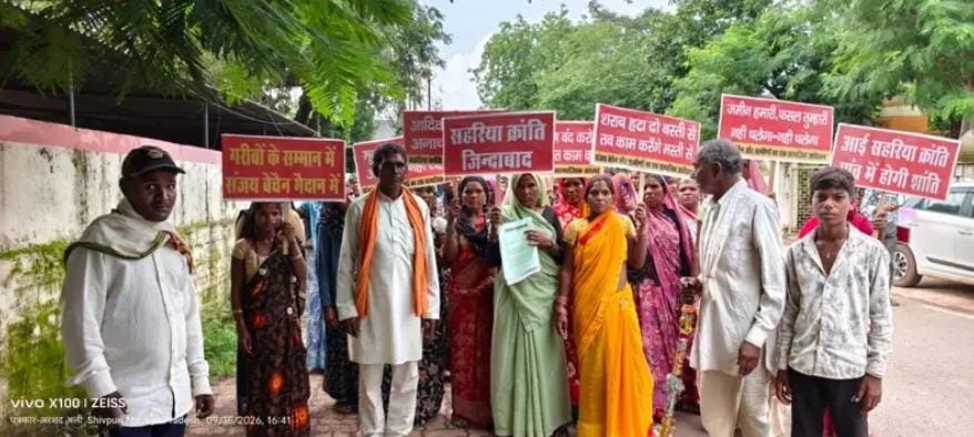 सुनाज, करमई, टीला और कमालपुर में अवैध शराब के खिलाफ आदिवासी ग्रामीणों ने खोला मोर्चा