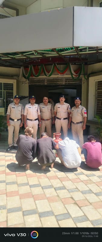 एमपी नगर पुलिस की बड़ी कामयाबी: नकबजनी गैंग के 4 आरोपी गिरफ्तार