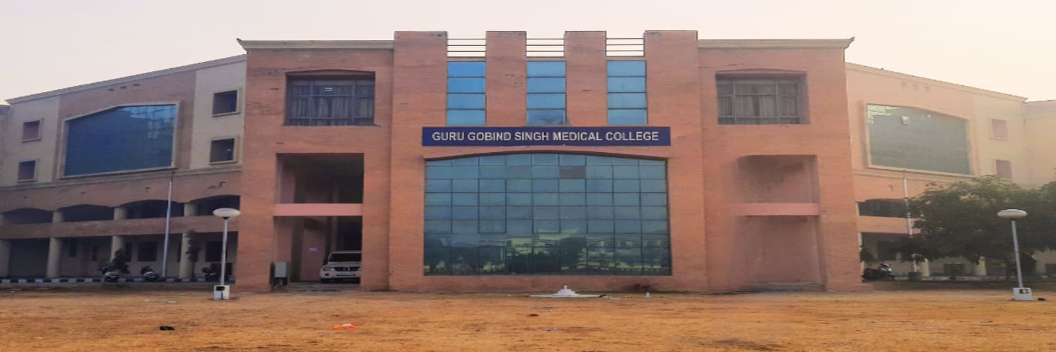 Featured image of college