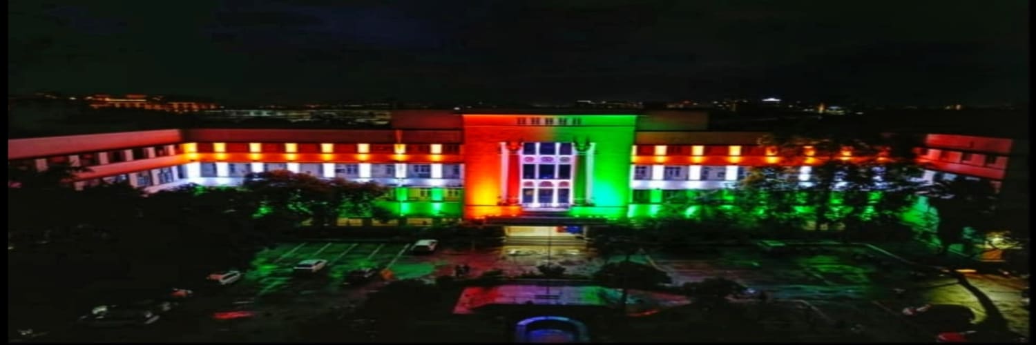 Featured image of college