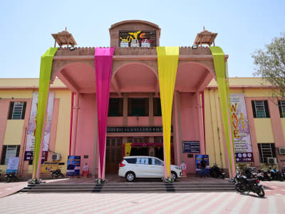 College Campus Image