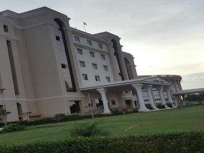 College Campus Image