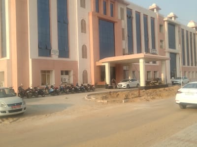 College Campus Image