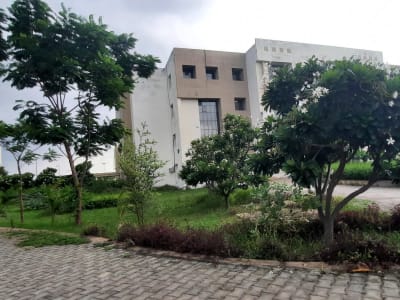 College Campus Image