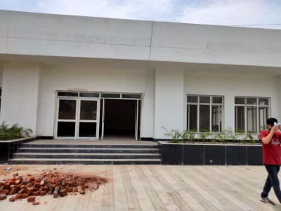 College Campus Image