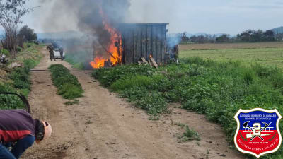Nuestra unidad BF-2 trabajó en incendio estructural Sector Panguiles a cargo Bombera Cynthia Roco