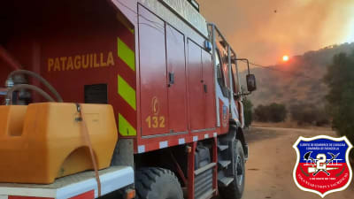 Nuestras unidades Forestales (BF-2 y UT-2) trabajaron en incendio forestal Sector Colo Colo Curacaví a cargo Capitán Eric Maureira