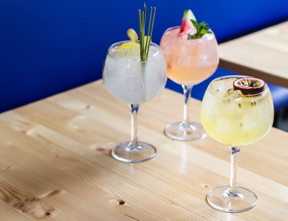 Kombucha Gin & Tonic DrinkClassy