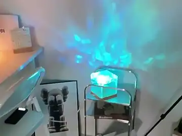 Dynamic water ripple light effect - vibrant colors and movement, stops scrolling