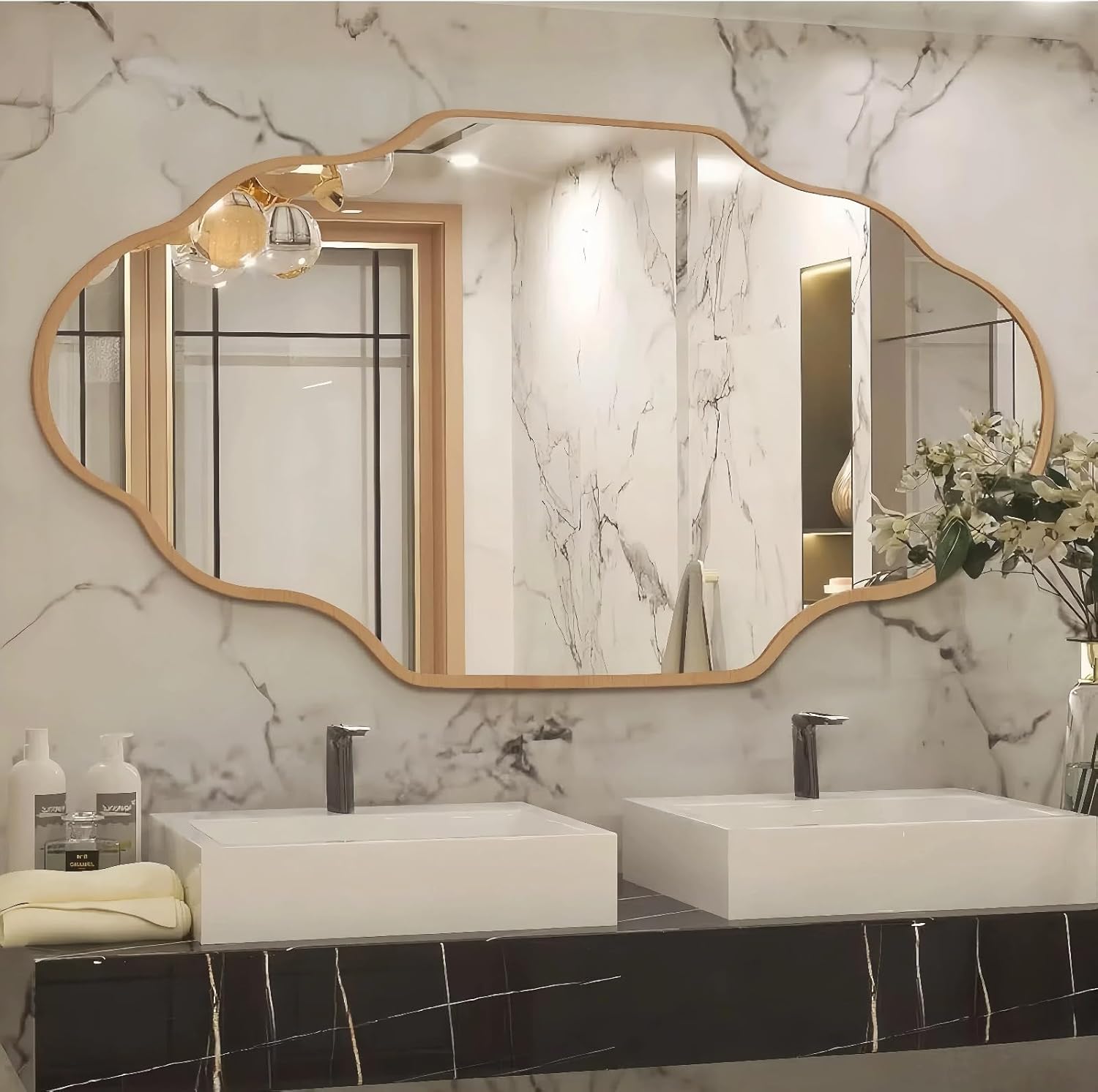 Clevich Miroir Asymetrique