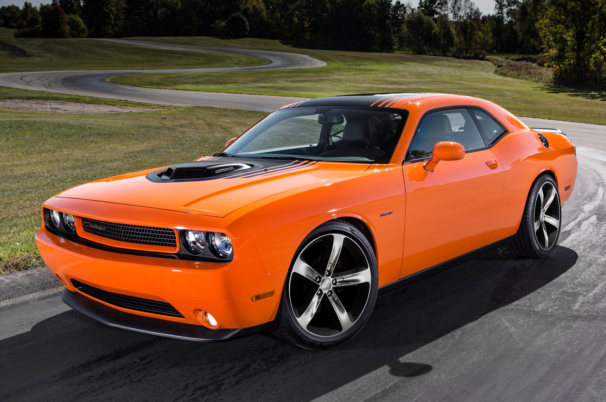 2014-Dodge-Challenger-front